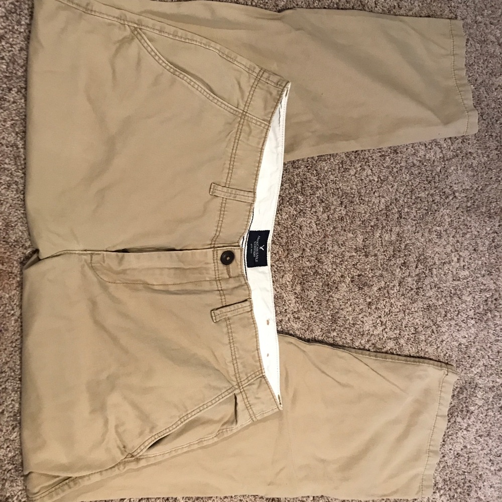 American Eagle tan Chinos